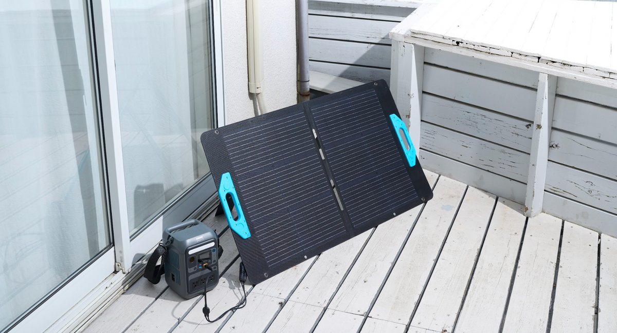 ポータブル電源用のソーラーパネルは必要?メリットや選び方を徹底解説 ポータブル電源用のソーラーパネルは必要?メリットや選び方を徹底解説