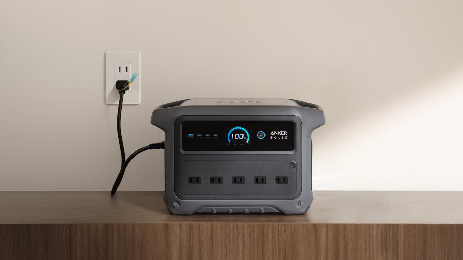 ポータブル電源ってどうやって充電するの？充電する際の注意点も解説