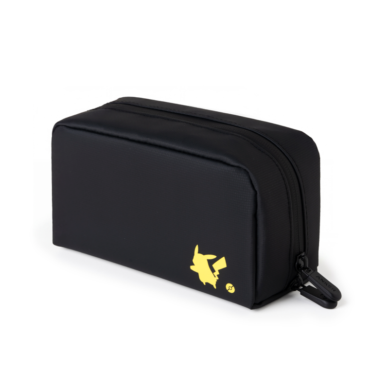 Anker トラベルポーチ ピカチュウモデル | ポーチの製品情報 | Anker Anker トラベルポーチ ピカチュウモデル | ポーチの製品情報 | Anker