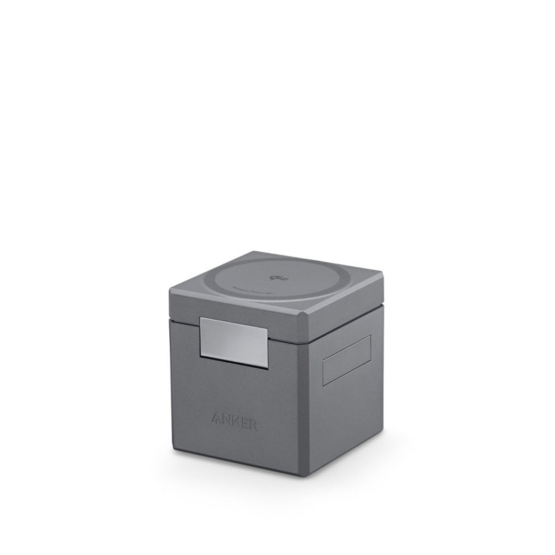 Aker 3-in-1 Cube with Qin2|モバイルバッテリー搭載USB充電器の製品