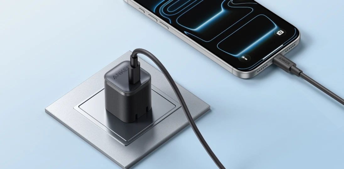 Ankerの最新スマホ向け製品|スマホは進化した。その充電器じゃ Ankerの最新スマホ向け製品|スマホは進化した。その充電器じゃ