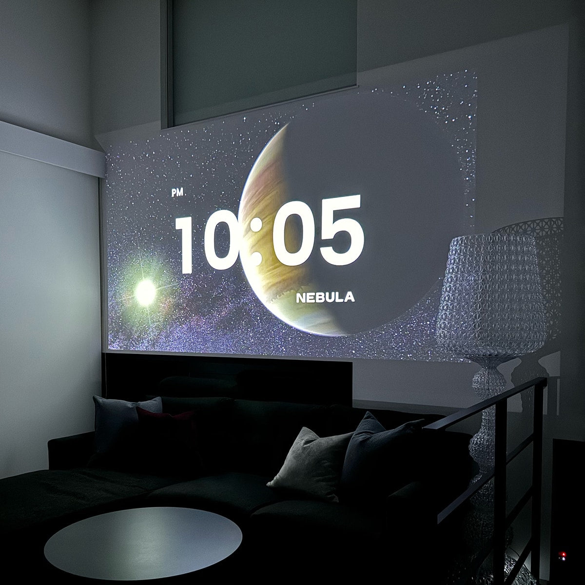 【タグ付新品】SOLAMONAT NEBULAロゴ プルオーバー グレー Nebula (ネビュラ) ラインナップ｜Nebulaで、大画面の驚きを。 | Anker